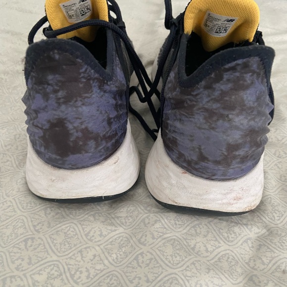 New Balance Fresh Foam ROAV womens 6 (EU 36.5) - Picture 3 of 5